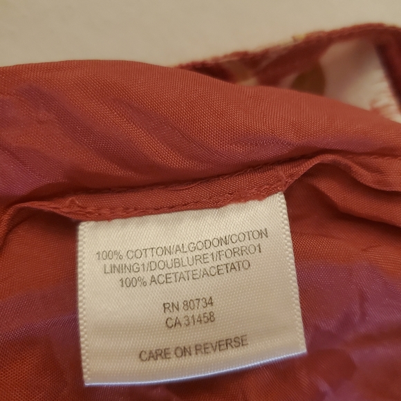 BCBG floral pleats skirt - Picture 6 of 6